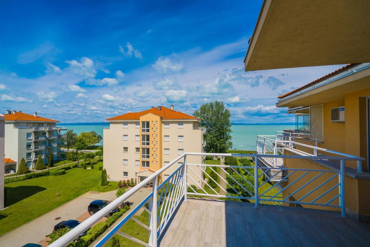 Myflat Golden Coast Panorama Apartment Siófok Extérieur photo