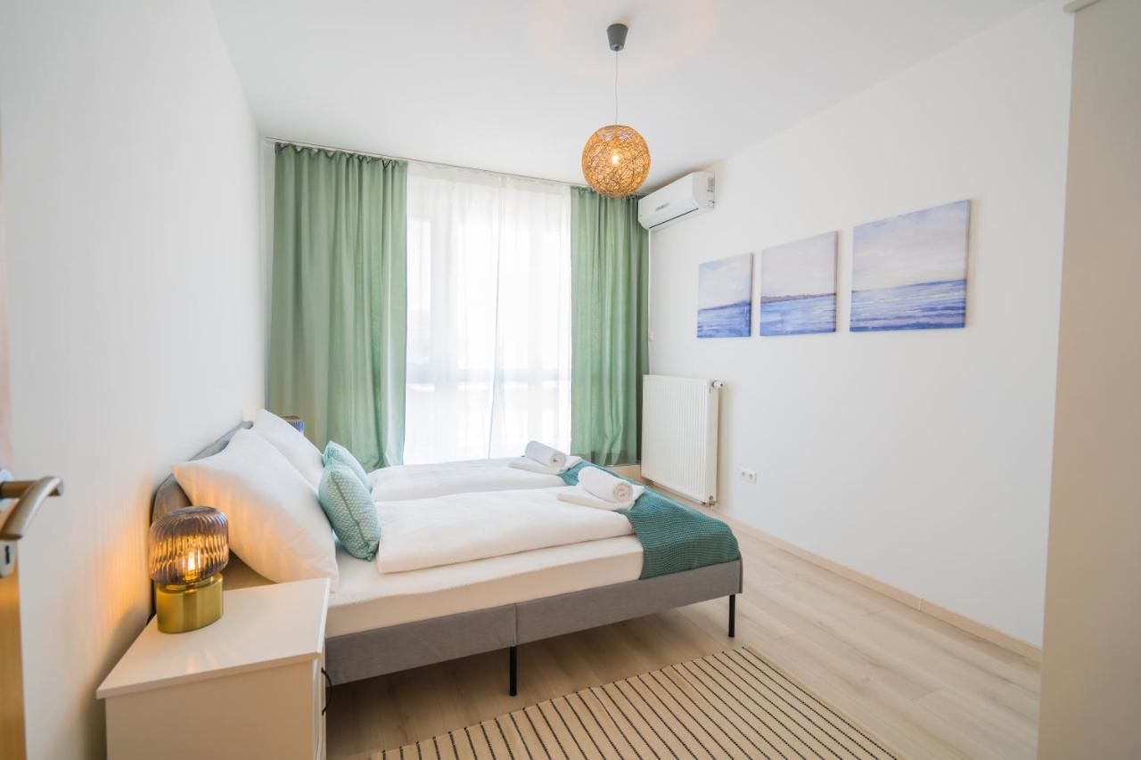 Myflat Golden Coast Panorama Apartment Siófok Extérieur photo